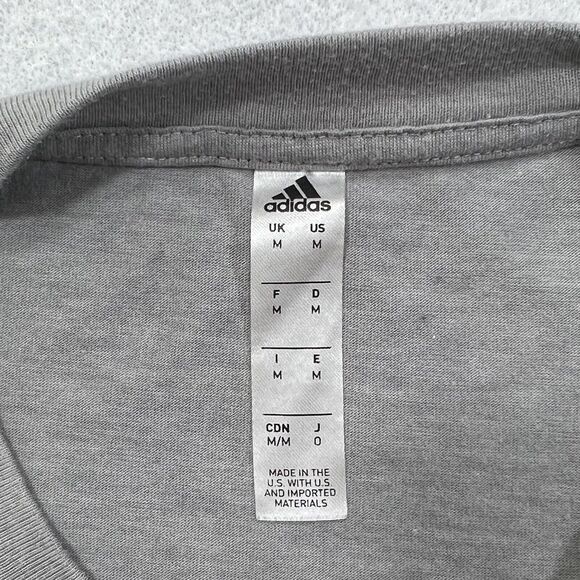 Adidas Basketball Men's Medium ClimaLite Short Sleeve Athletic Graphic T Shirt - Picture 3 of 12